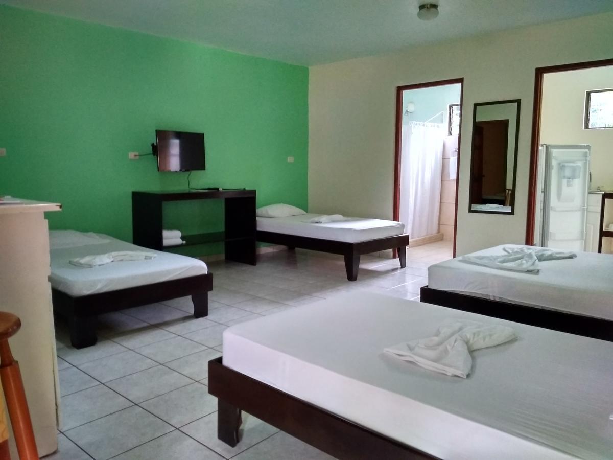 Hotel Alkamar ตามบอร์ ภายนอก รูปภาพ